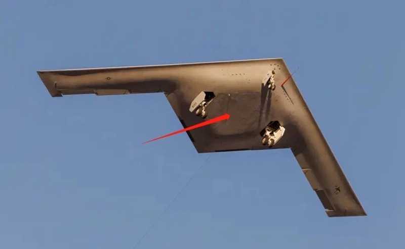 B-21轟炸機僅有一個內(nèi)部彈艙_編輯.jpg