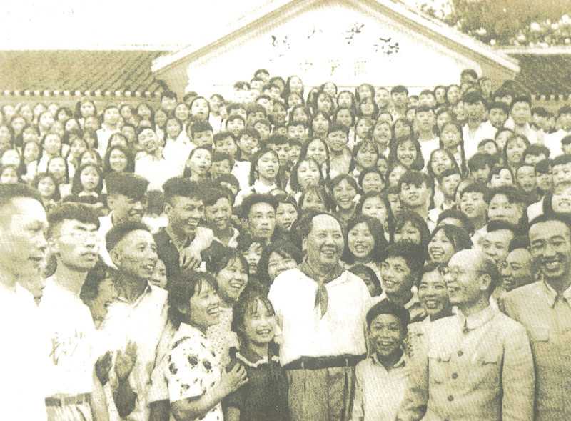 毛澤東照片背后的故事(四)|毛主席戴上了紅領(lǐng)巾 - 無(wú)線湖南 - 華聲論壇