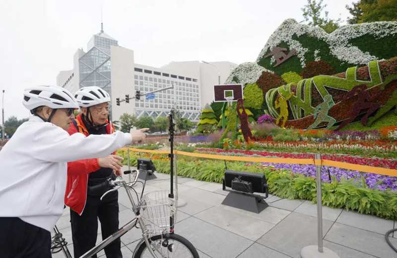 天安門(mén)廣場(chǎng)“祝福祖國(guó)”花壇2.jpg