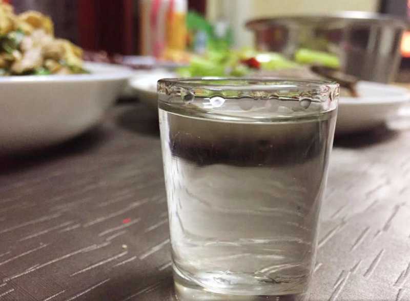 每天都在喝“白酒”的人，最終身體怎么樣了？酒友：看完獲益匪淺