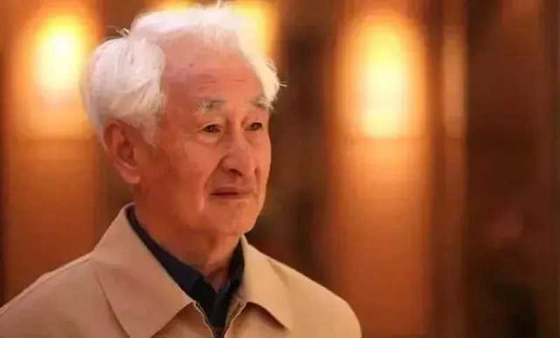 98年5月，季克良成為茅臺新時期的”掌舵者“。.jpg