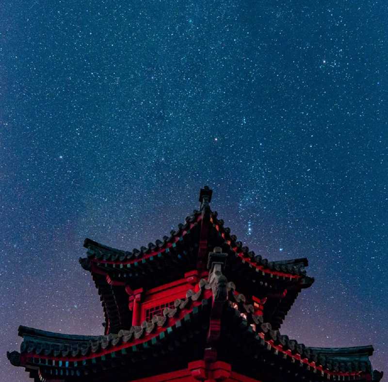 日月之行，若出其中。星漢燦爛，若出其里.jpg