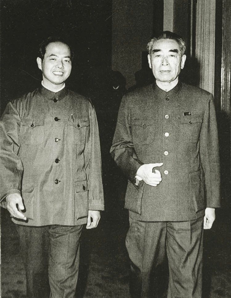 殫精竭慮，周恩來為恢復(fù)全國高考奠定的基礎(chǔ)1.jpg